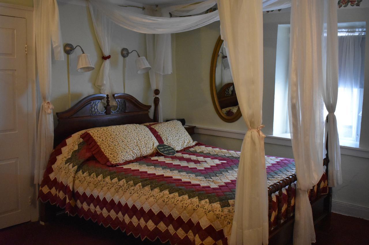 Churchtown Inn Bed And Breakfast Narvon Exteriör bild
